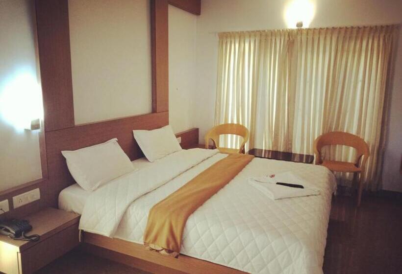 پانسیون Swiss Cottage