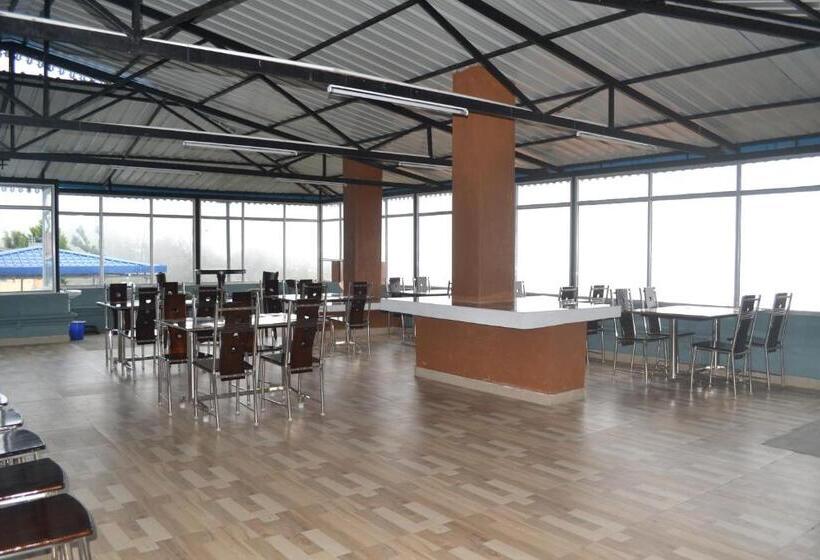 پانسیون Swiss Cottage