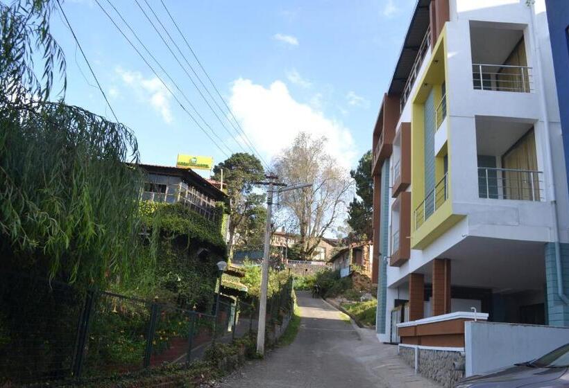 پانسیون Swiss Cottage