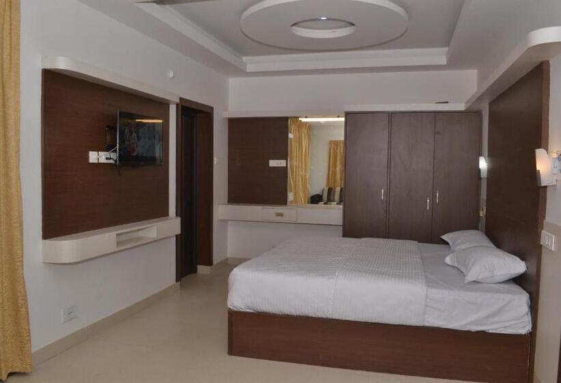 پانسیون Swiss Cottage