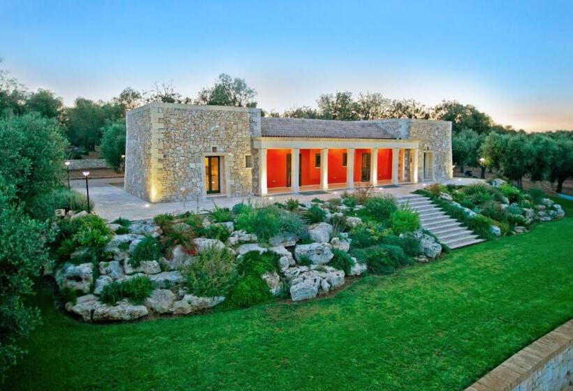 Отель Agriturismo La Collina Degli Ulivi