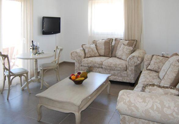 هتل Apolis Beachscape