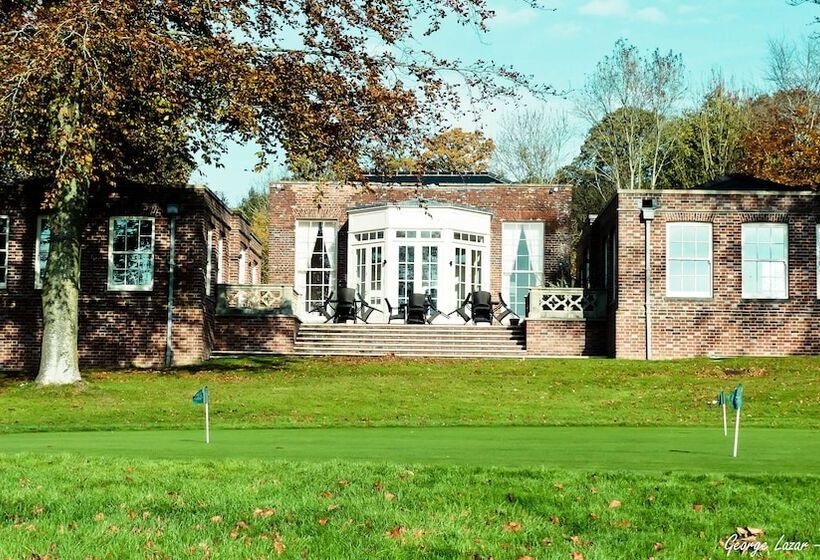 호텔 Donnington Grove Country Club