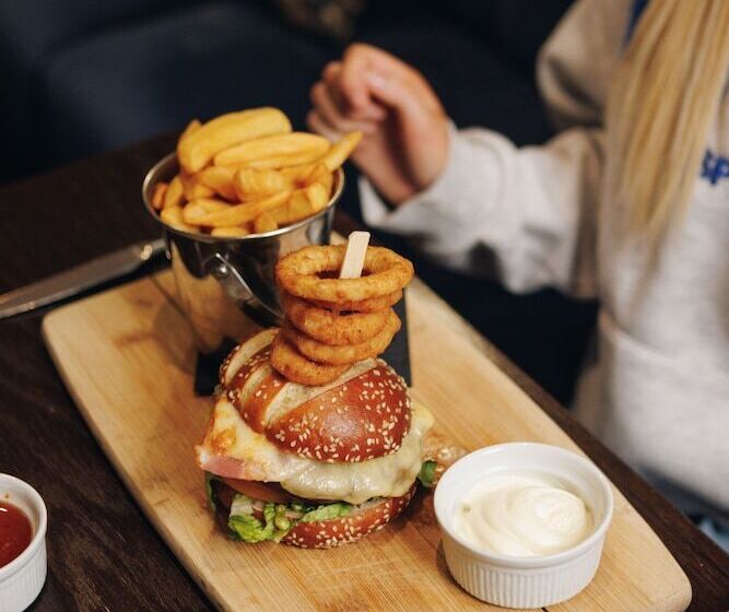 호텔 Donnington Grove Country Club