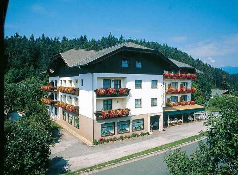 호텔 Lorenzihof