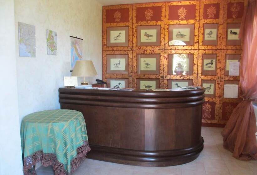 田舎風ホテル Agriturismo Il Felciaione