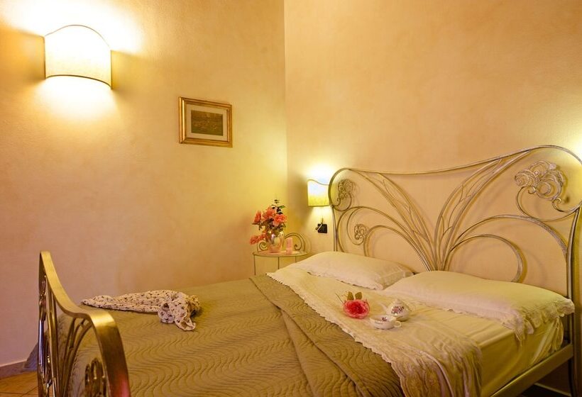 田舎風ホテル Agriturismo Il Felciaione