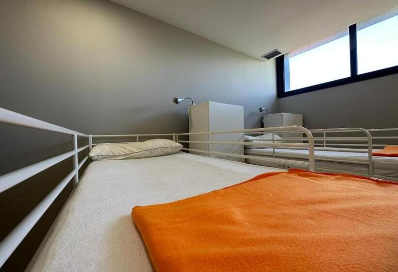 هاستل Vigo Beds & Rooms