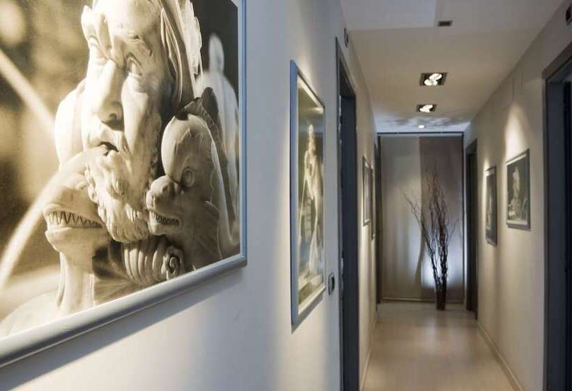 تختخواب و صبحانه Rome Vatican Suite