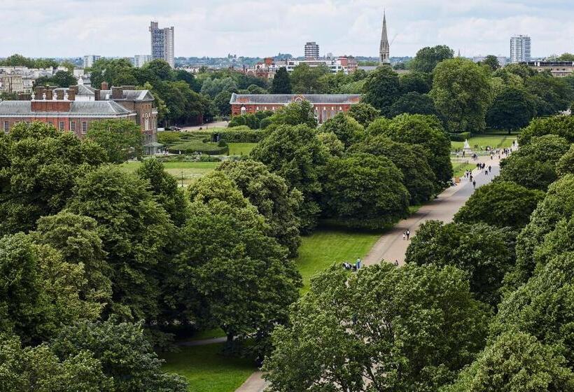 Cheval Thorney Court At Hyde Park