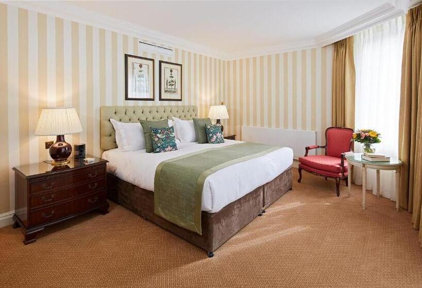 Cheval Thorney Court At Hyde Park