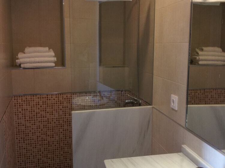 Hostal Tarik