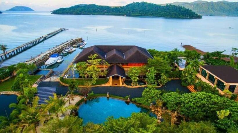 هتل Parama Koh Chang