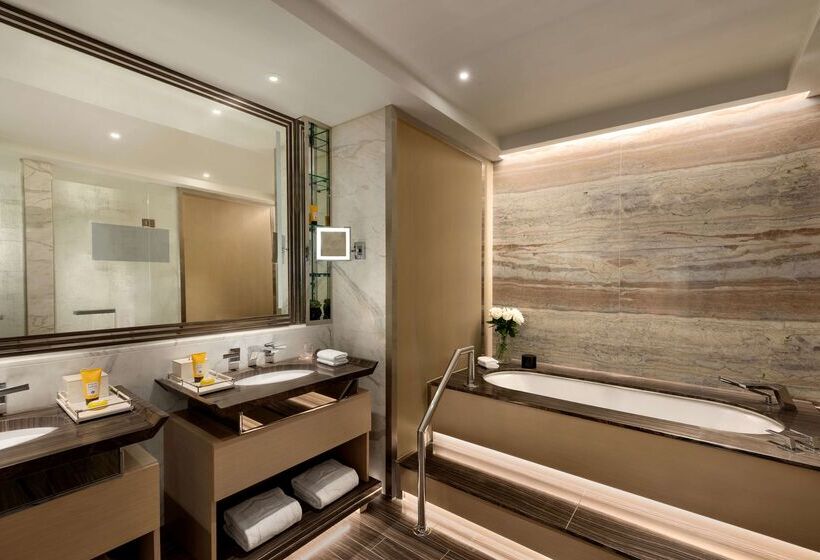 هتل Shangrila The Shard, London