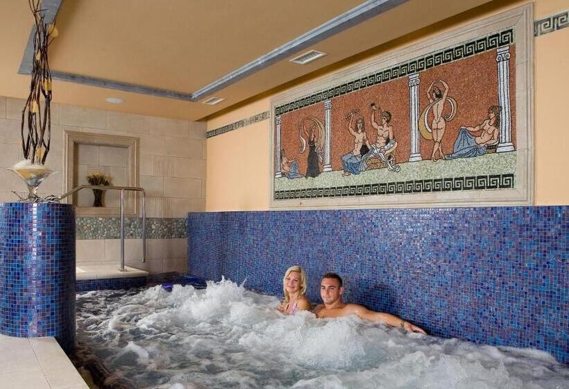 Mirta  San Simon Resort