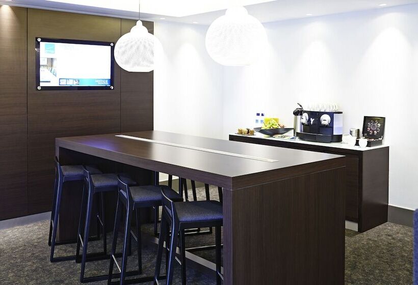 Novotel London Brentford