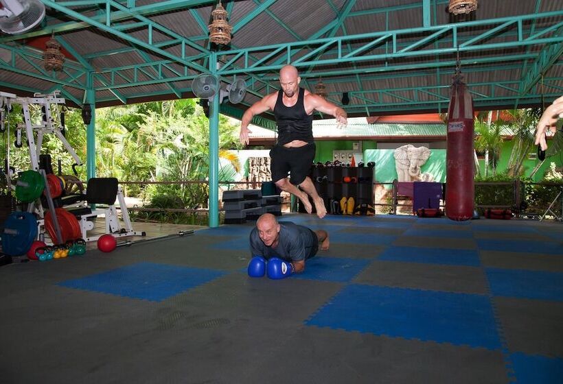 Friendship Beach Resort & Atmanjai Wellness Centre