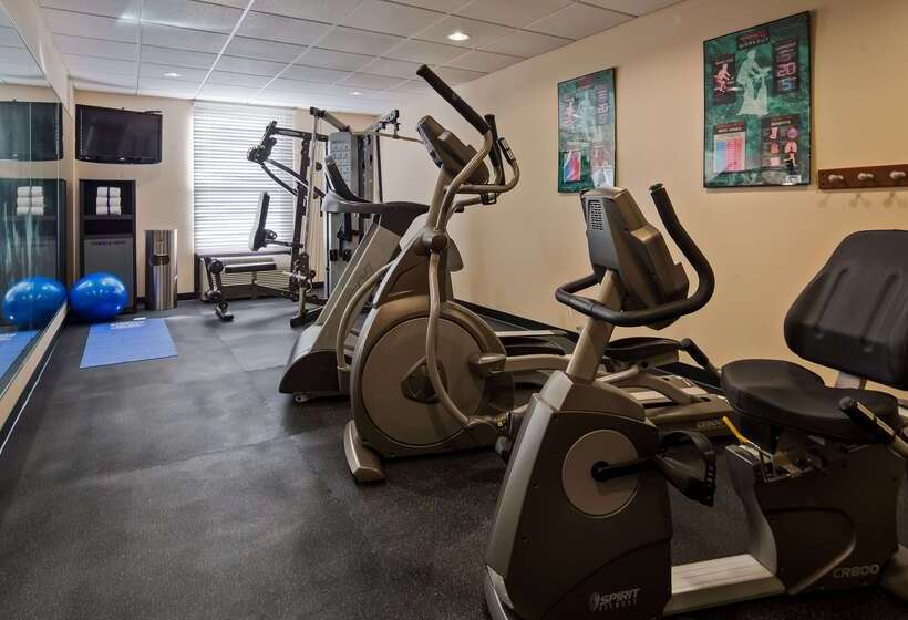 酒店 Best Western Plus Belle Meade Inn & Suites