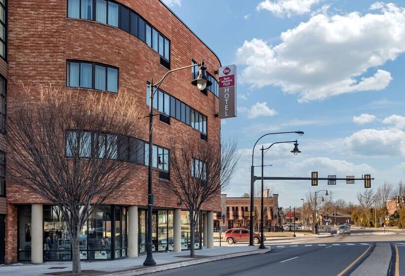 Отель Best Western Plus Philadelphia Airport South At Widener University