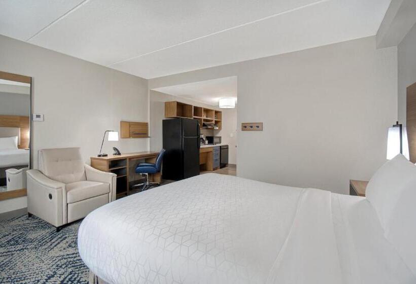 호텔 Candlewood Suites Columbia Fort Jackson, An Ihg