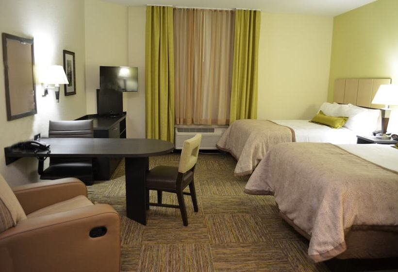 호텔 Candlewood Suites Greenville, An Ihg