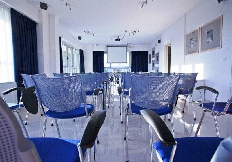 ホテル Chianti Village Morrocco