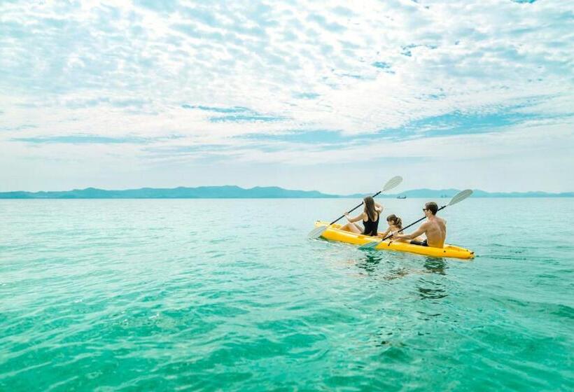 هتل Como Point Yamu, Phuket  Sha Extra Plus