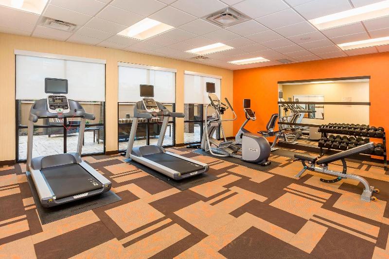 호텔 Courtyard By Marriott Stafford Quantico
