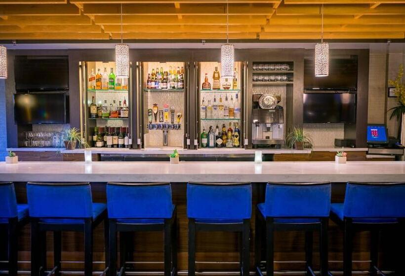 فندق Courtyard San Diego Central