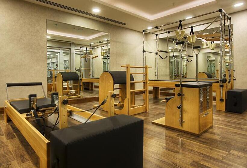 Dedeman Bostanci Istanbul Hotel & Convention Center