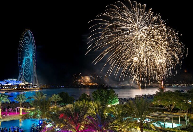 Отель Doubletree By Hilton  Dubai  Jumeirah Beach