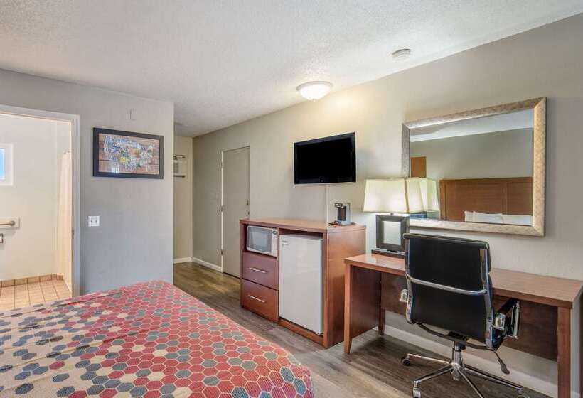 酒店 Econo Lodge Inn & Suites