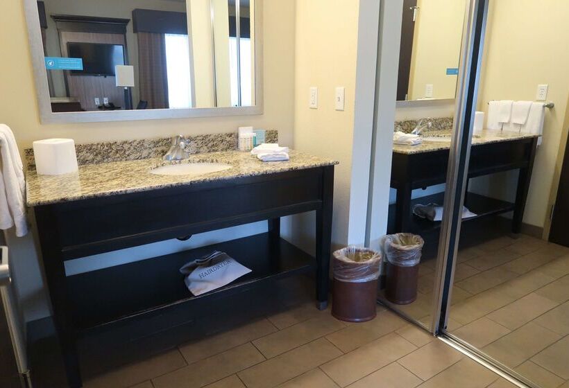 酒店 Hampton Inn & Suites Salinas