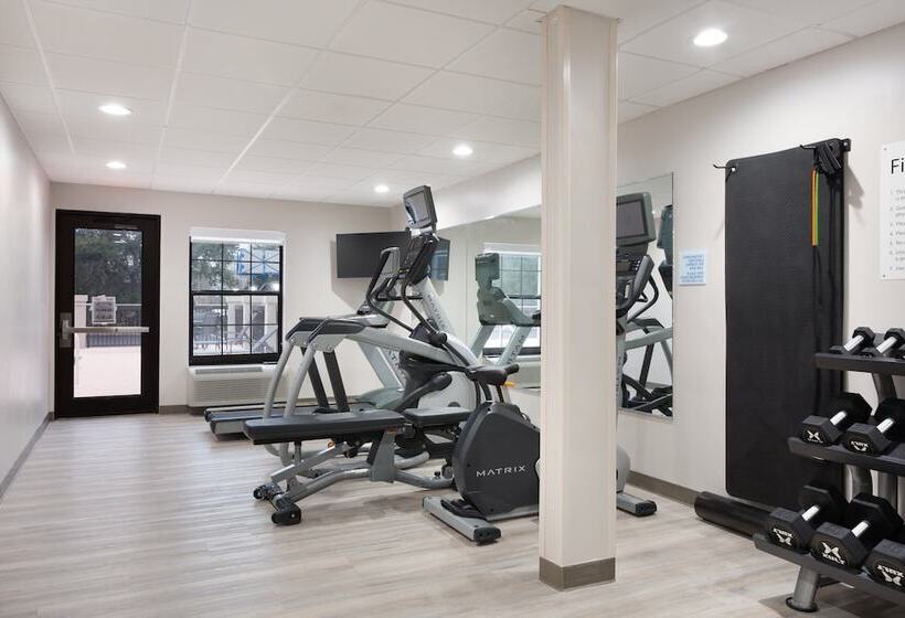 호텔 Holiday Inn Express & Suites   Morehead City, An Ihg