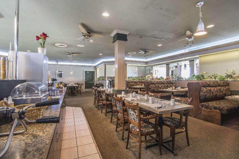 בית מלון כפרי Quality Inn & Suites