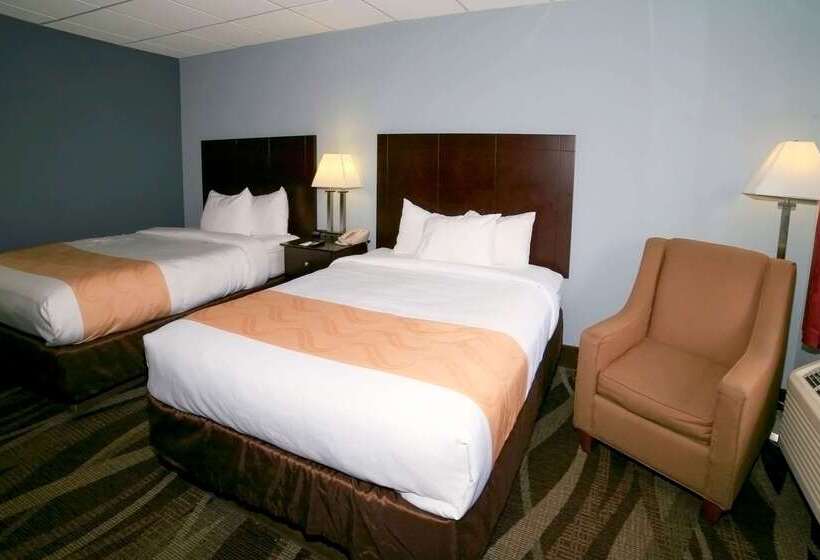 فندق Quality Inn Downtown Helen