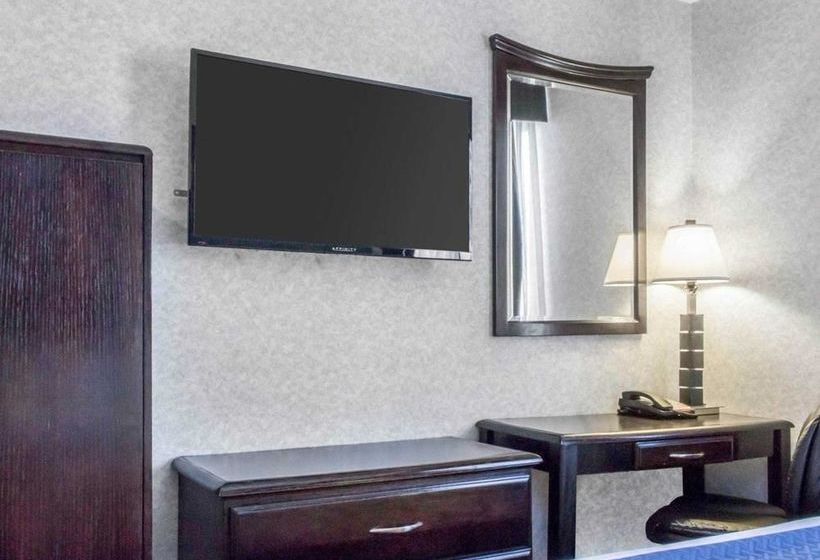 فندق Paramount Inn