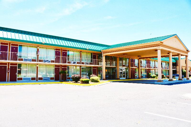 Отель Red Roof Inn & Suites Cave City
