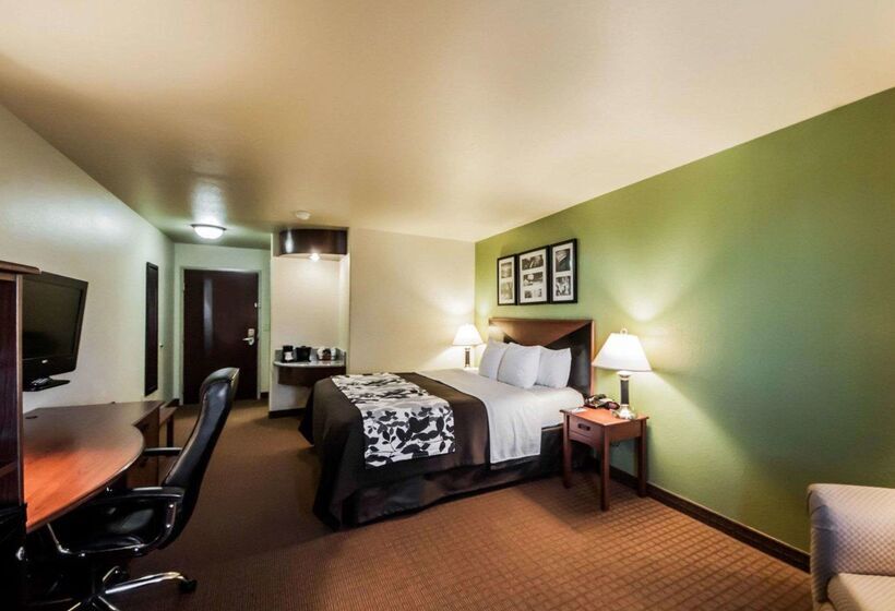 Отель Sleep Inn & Suites