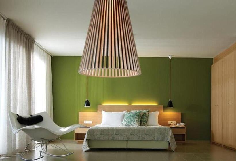 ホテル Thalatta Seaside