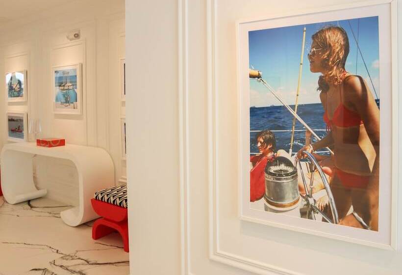 هتل Uma House by Yurbban South Beach