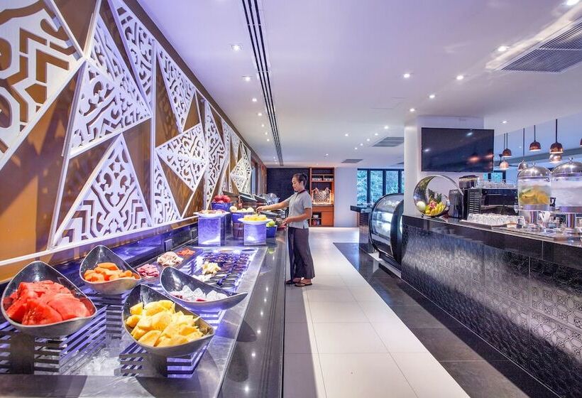 هتل Zenmaya Oceanfront Phuket, Trademark Collection By Wyndham