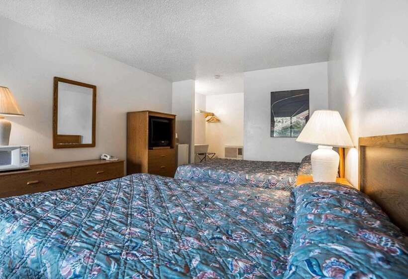 מוטל Rodeway Inn & Suites