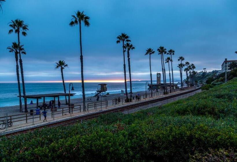 אתר נופש San Clemente Cove