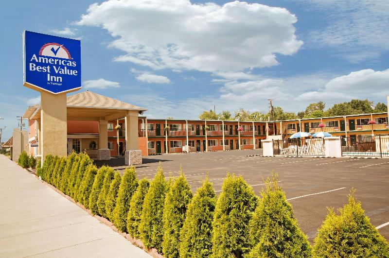 فندق Americas Best Value Inn Pendleton