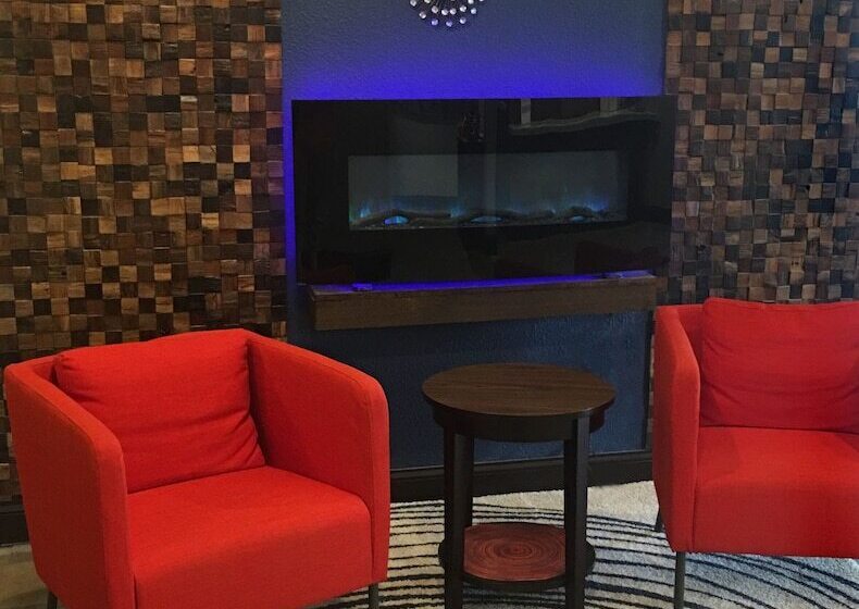 فندق Baymont By Wyndham O Fallon St. Louis Area