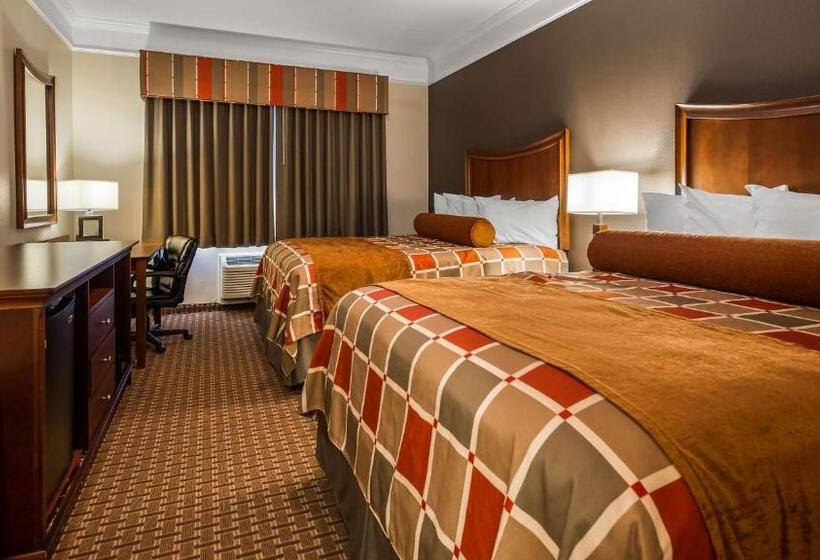 هتل Best Western Plus Easton Inn & Suites