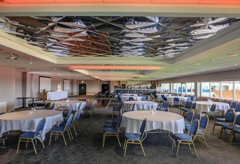 Blackpool Football Club Stadium Hotel, A Member Of Radisson Individuals