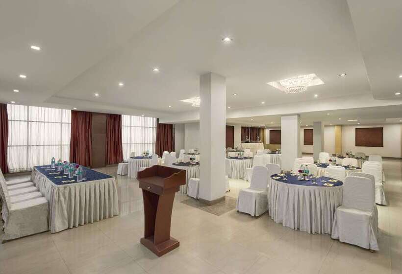 Days Hotel By Wyndham Neemrana