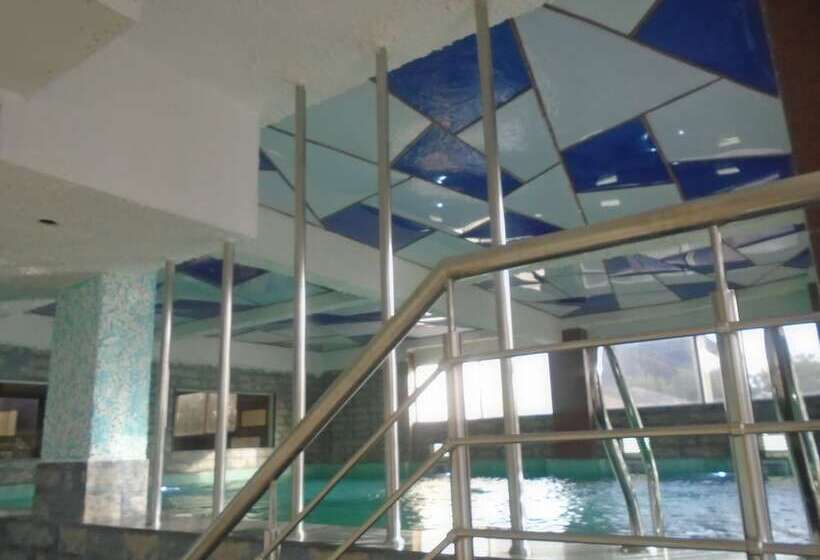 Days Hotel By Wyndham Neemrana